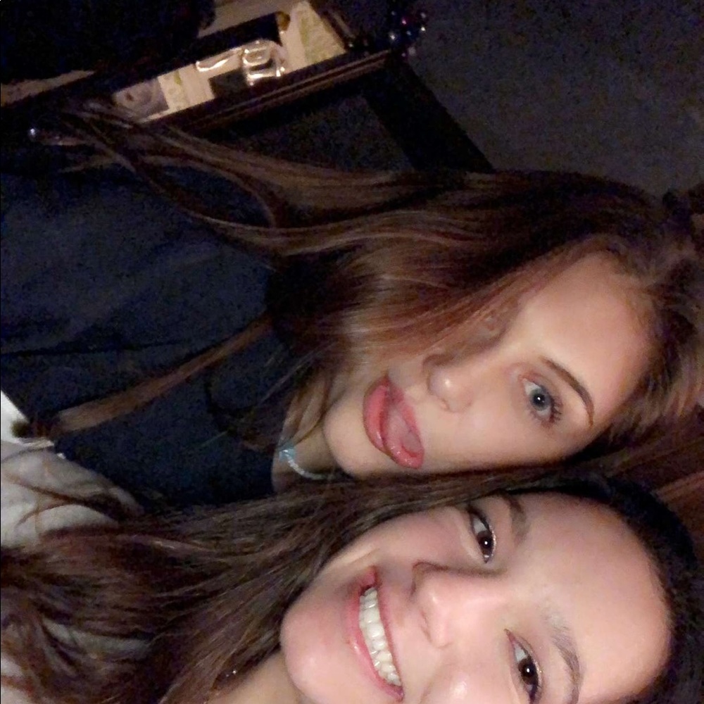 Meet your Posher, Mariana